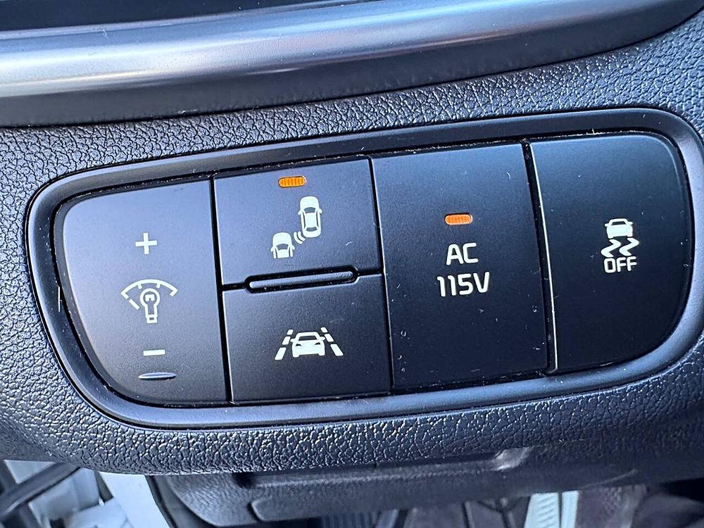 2017 Kia Sorento SX - Photo 41