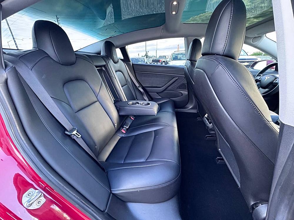 2018 Tesla Model 3 Long Range - Photo 14