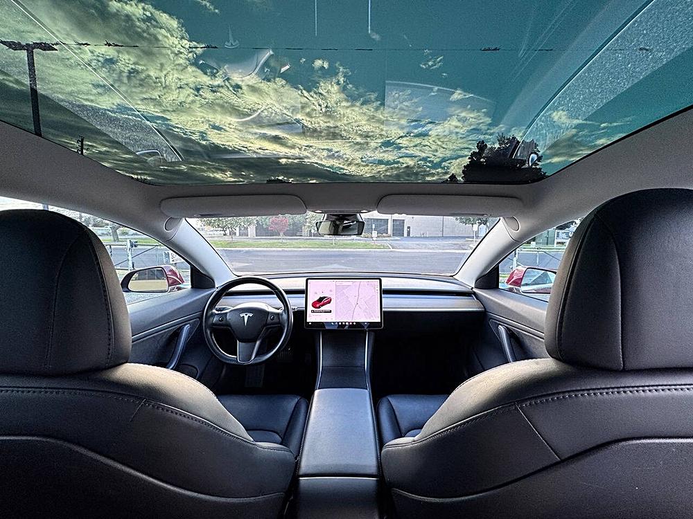 2018 Tesla Model 3 Long Range - Photo 17
