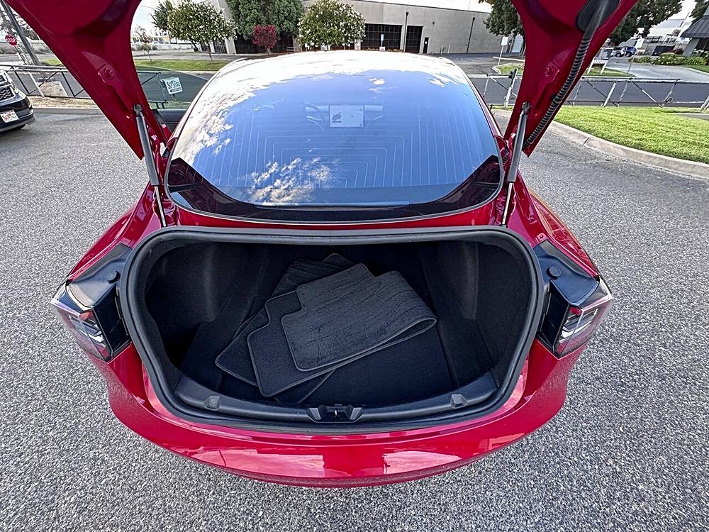 2018 Tesla Model 3 Long Range - Photo 23