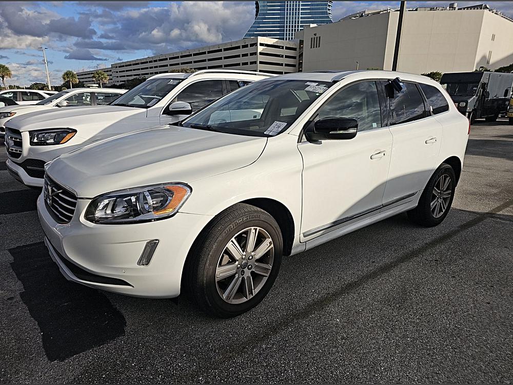 2017 Volvo XC60 T5 Dynamic's photo