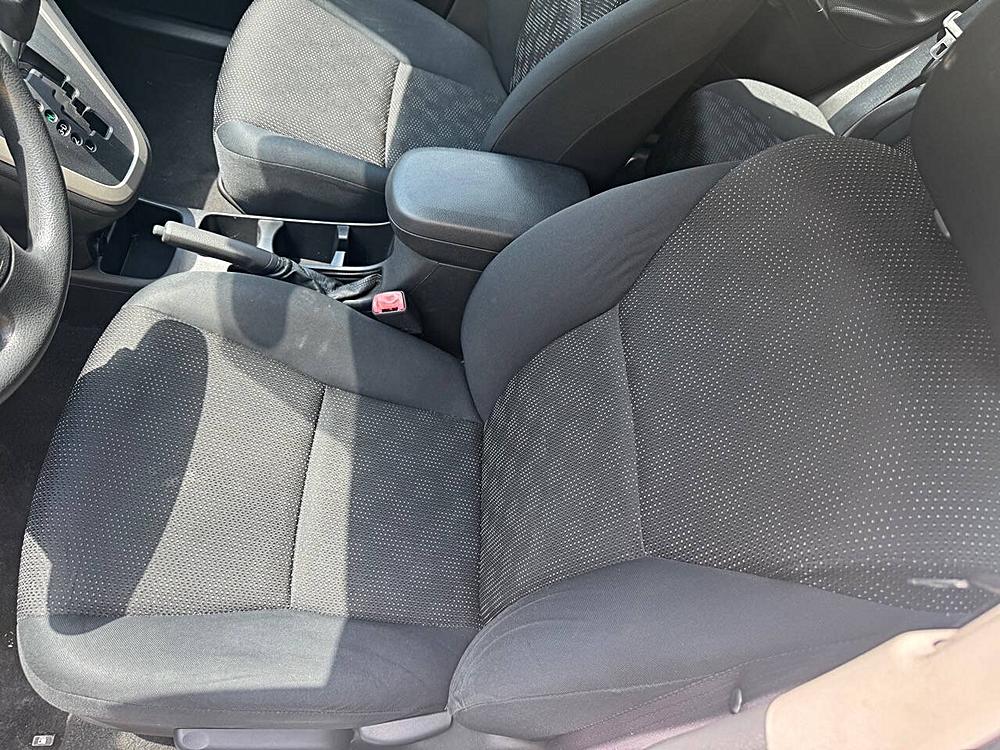 2009 Pontiac Vibe Base - Photo 23