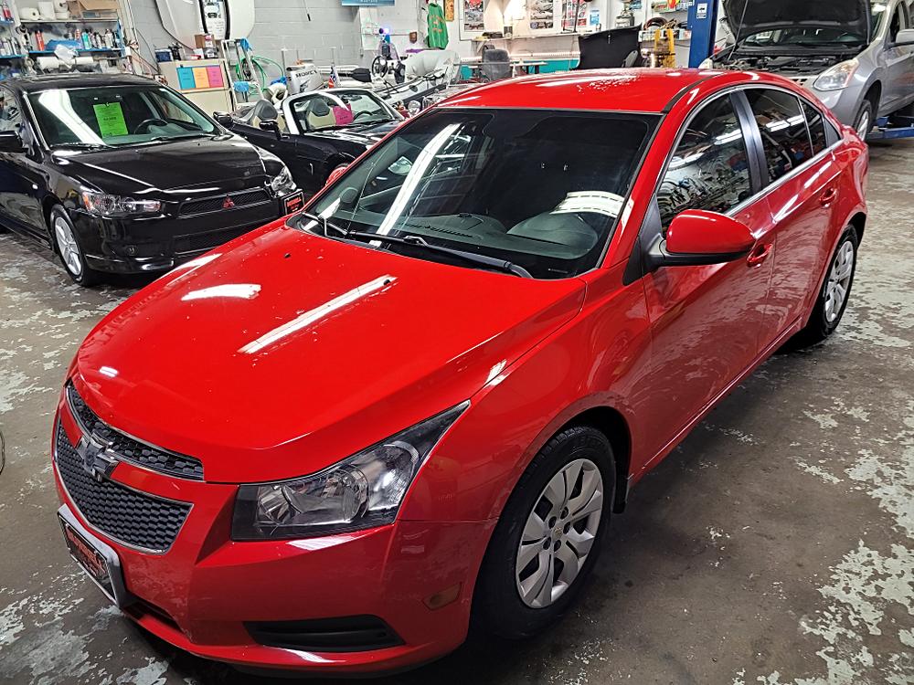 2014 Chevrolet Cruze 4dr Sdn Man 1LT