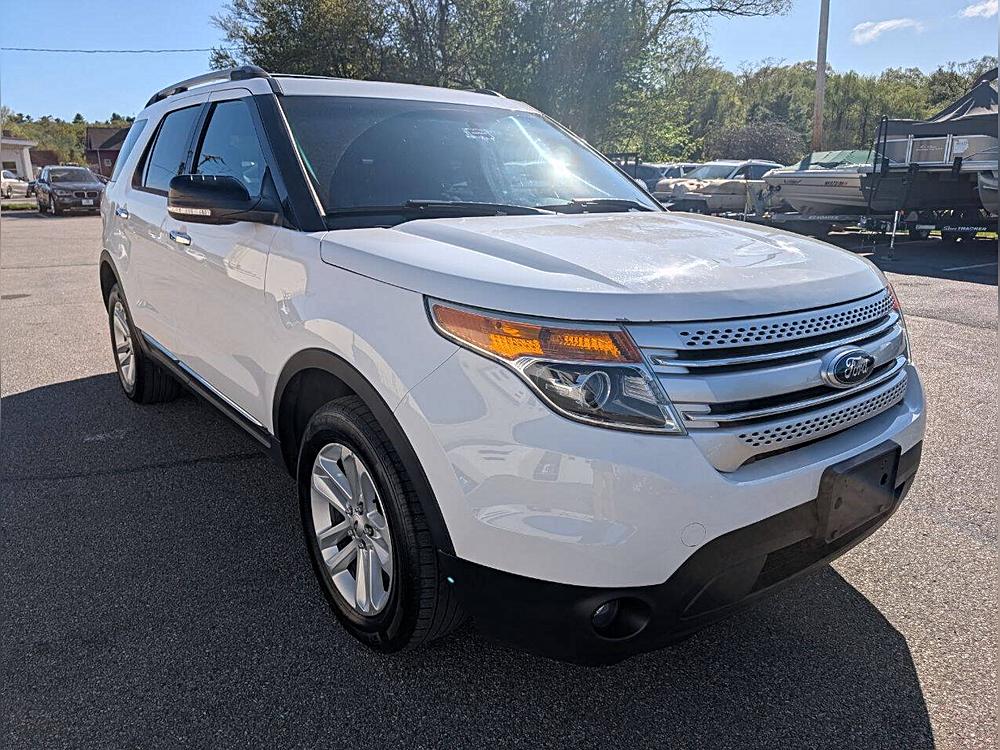2015 Ford Explorer XLT 4x4's photo