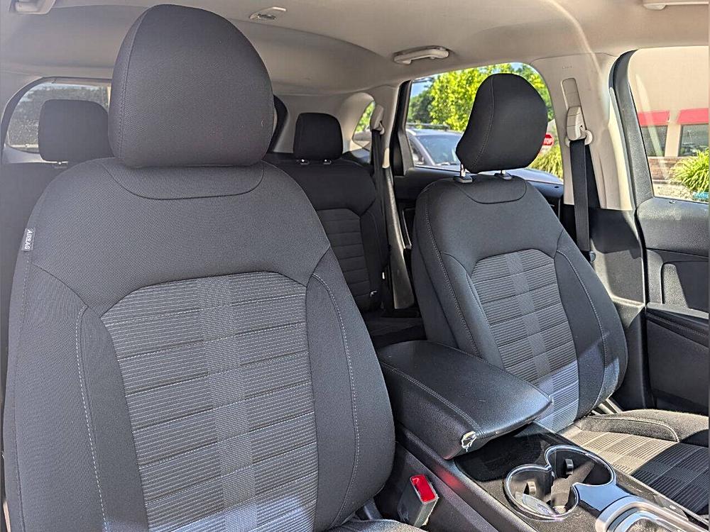 2017 Ford Edge SEL - Photo 16