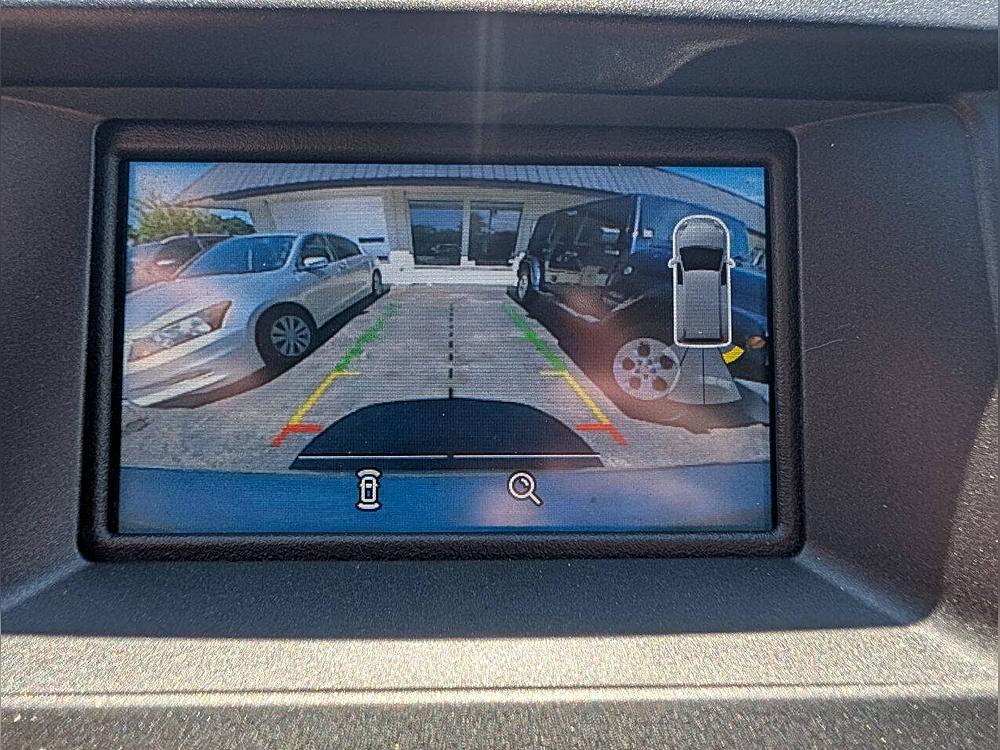 2017 Ford Edge SEL - Photo 18