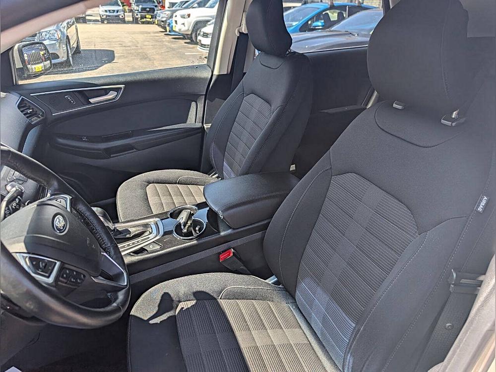 2017 Ford Edge SEL - Photo 10