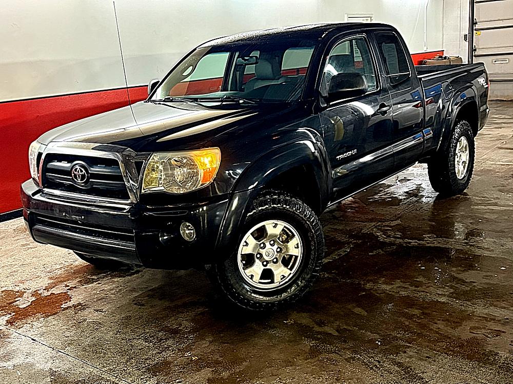 2006 Toyota Tacoma Base's photo