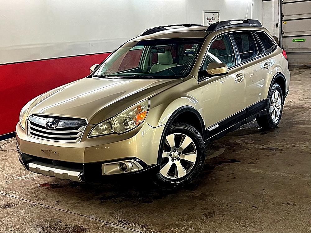2010 Subaru Outback I Limited