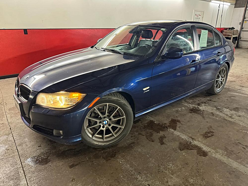 2011 BMW 3 Series 328i xDrive Sedan SULEV's photo