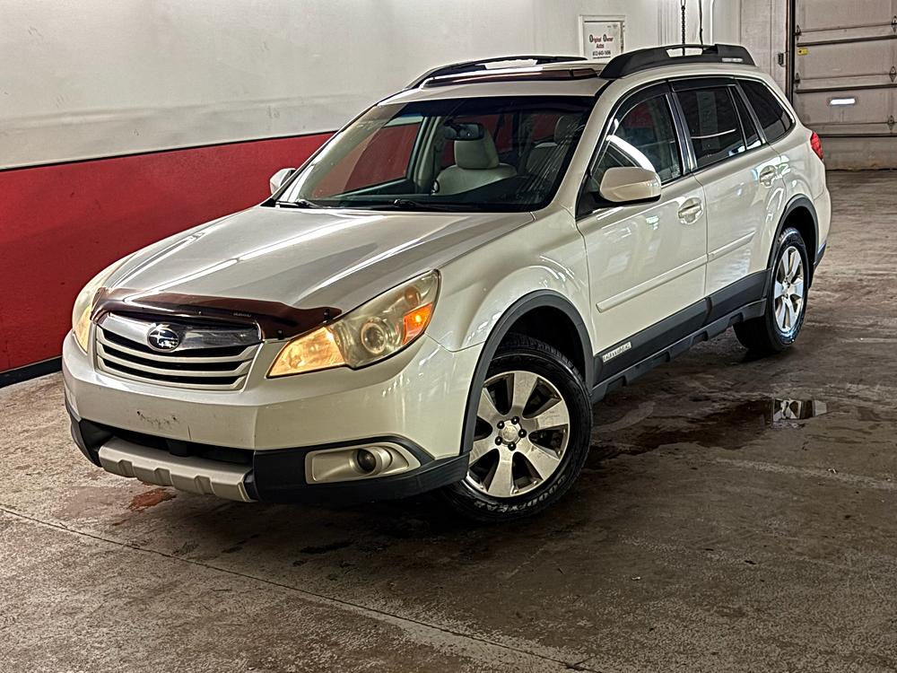 2011 Subaru Outback 3.6R Limited AT's photo