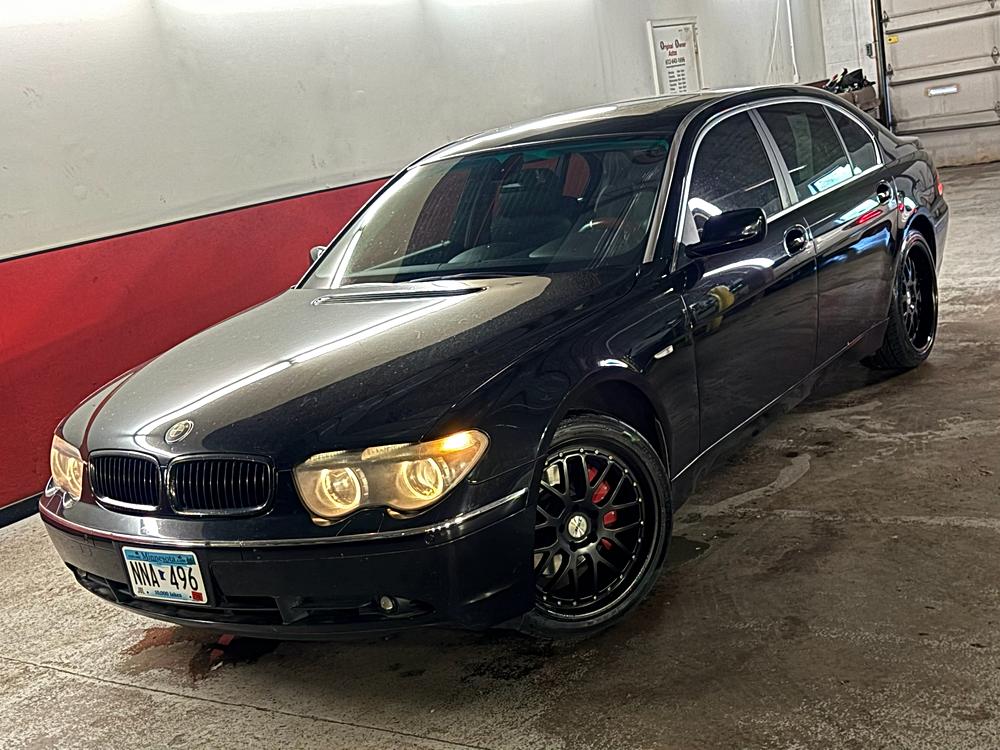 2004 BMW 7 Series 745Li's photo