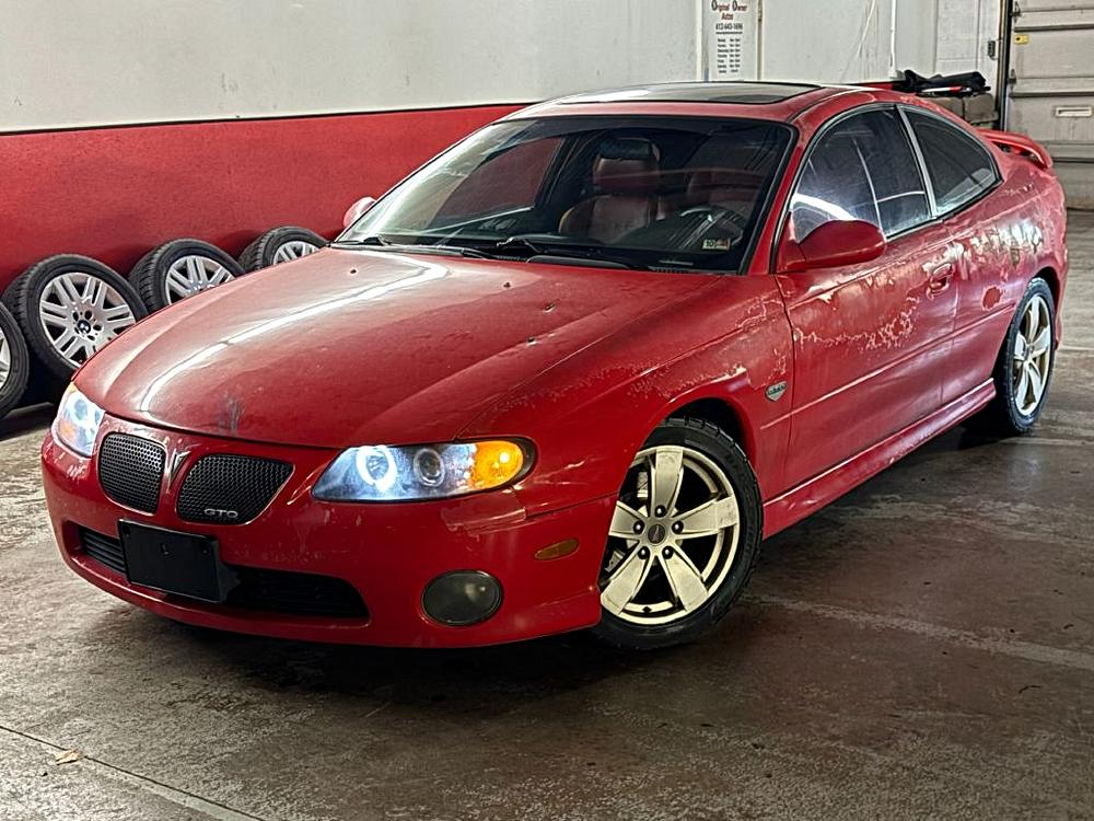 2004 Pontiac GTO Base