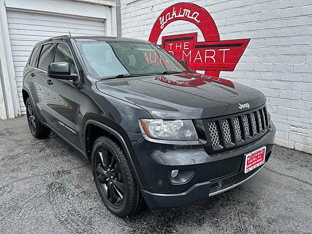 2012 Jeep Grand Cherokee Laredo Altitude 4WD's photo