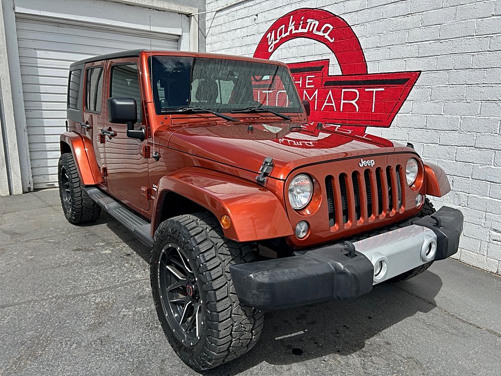 2014 Jeep Wrangler Sahara's photo
