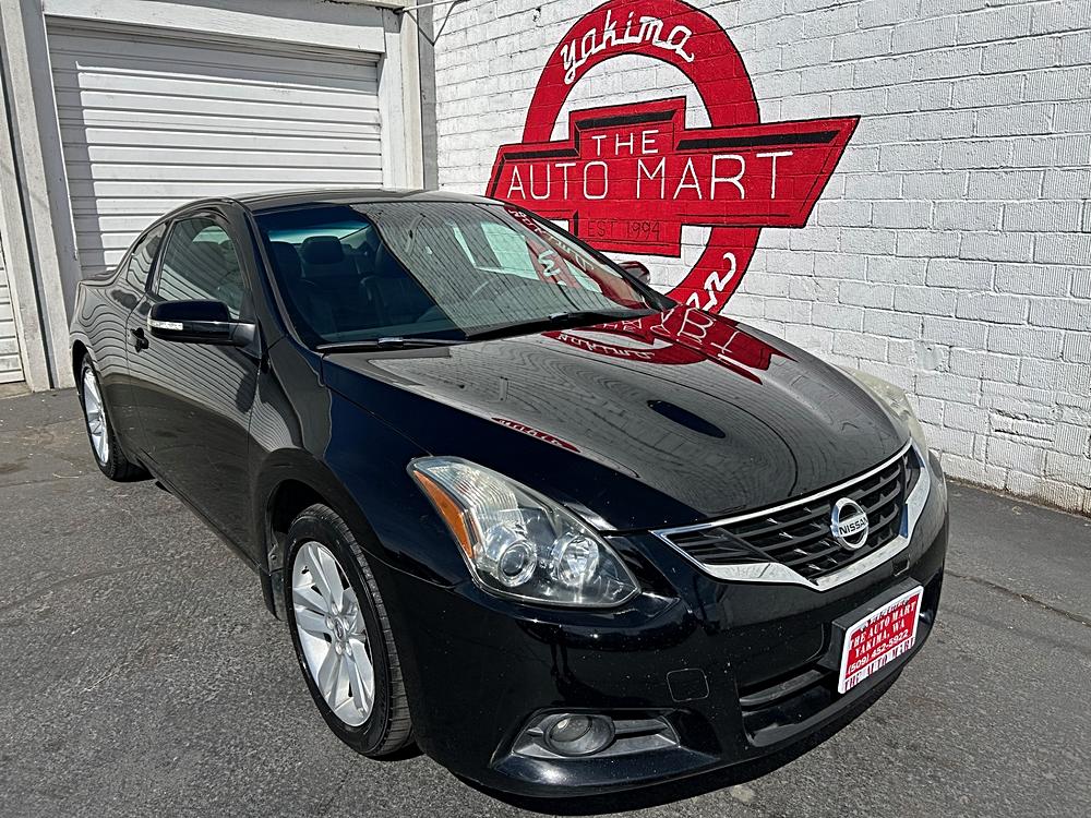 2011 Nissan Altima 2.5 S 6M/T's photo