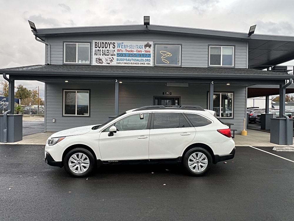 2018 Subaru Outback Premium's photo