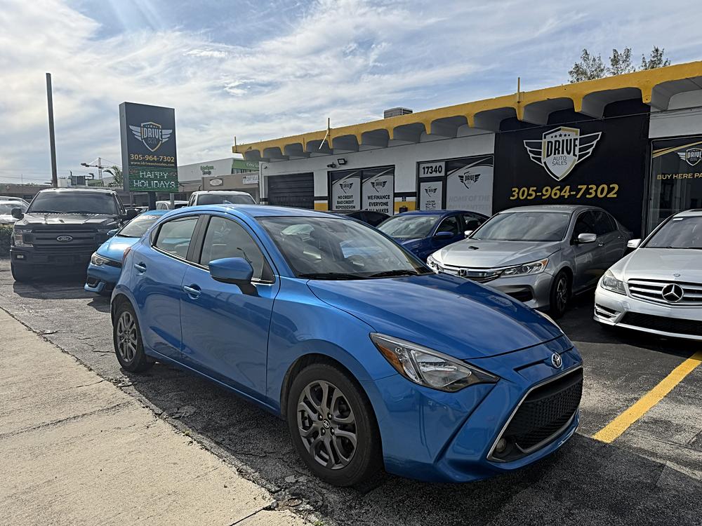 2020 Toyota Yaris LE