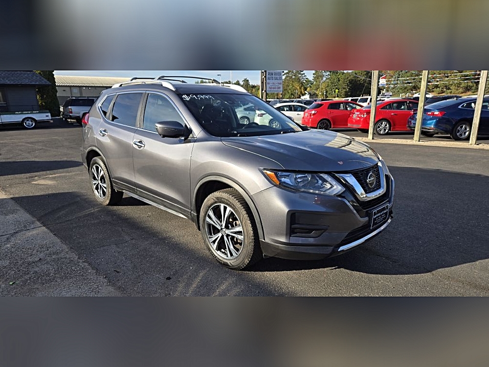 2020 Nissan Rogue SV