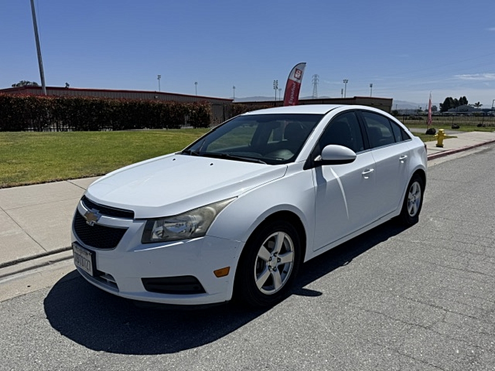 2014 Chevrolet Cruze 1LT Auto's photo