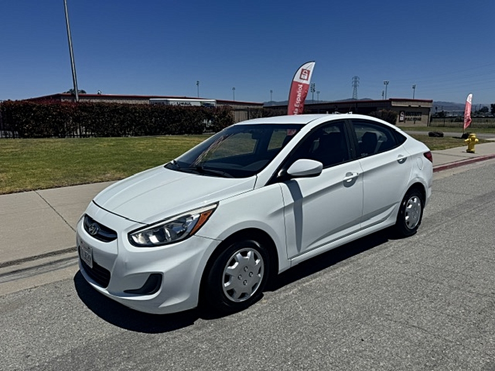 2016 Hyundai Accent SE 4-Door 6-Speed Automatic's photo