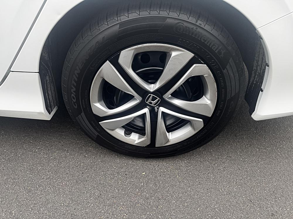 2018 Honda Civic LX - Photo 9
