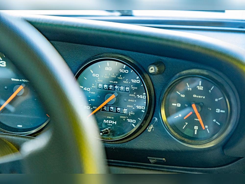 1990 Porsche 911 - Photo 24