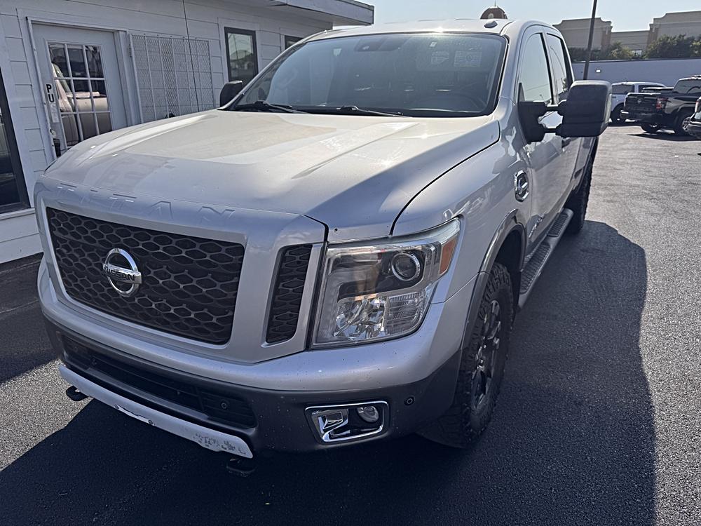 2019 Nissan Titan XD