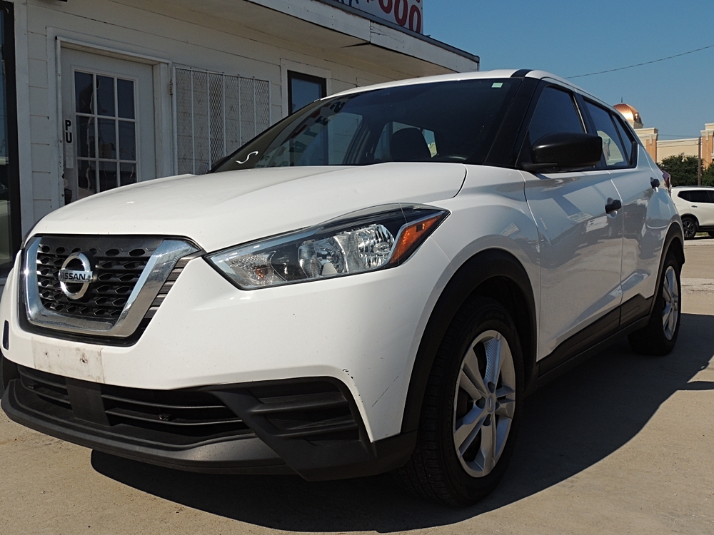 2020 Nissan Kicks