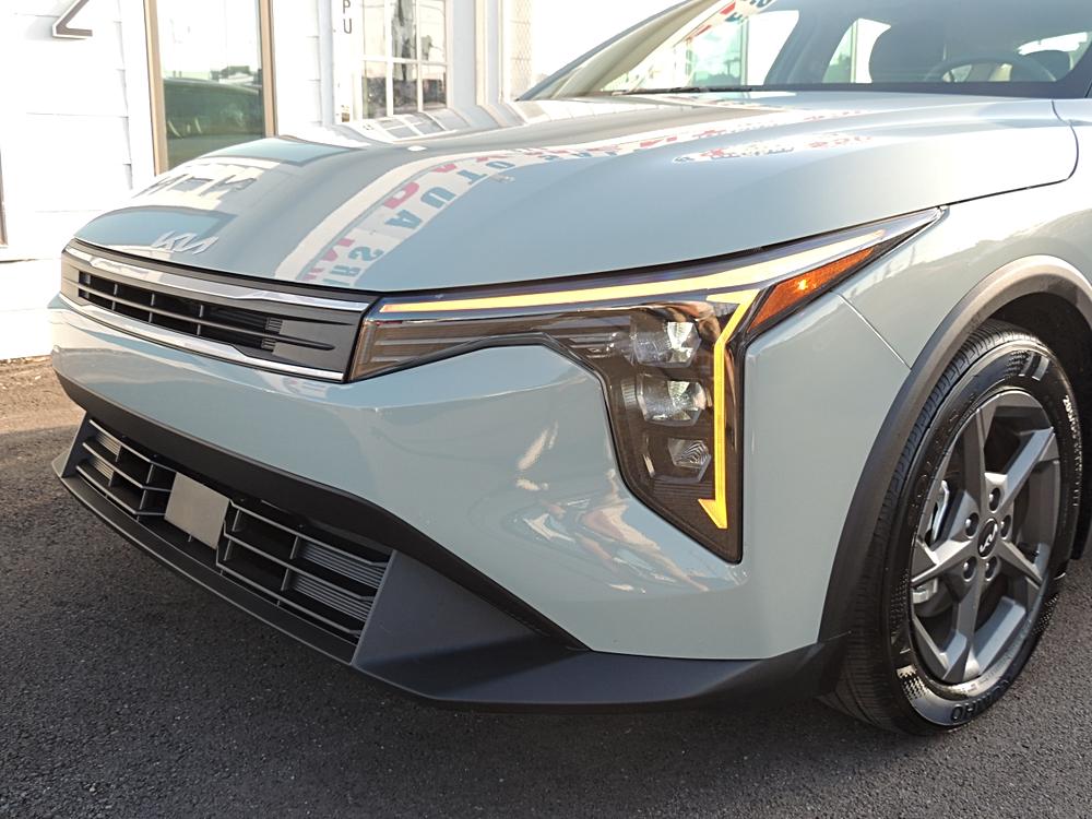 2026 Kia K4 LXS - Photo 9
