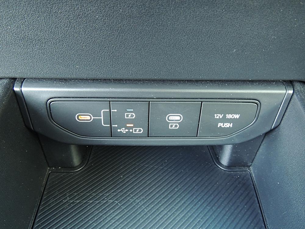 2026 Kia K4 LXS - Photo 18