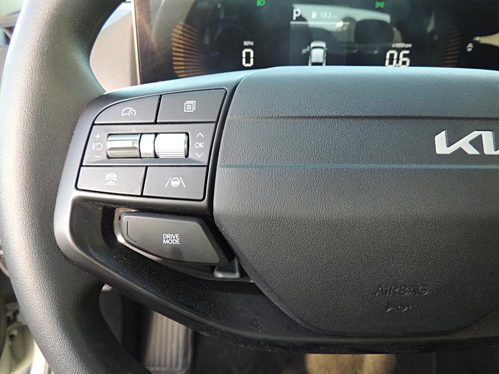 2026 Kia K4 LXS - Photo 17