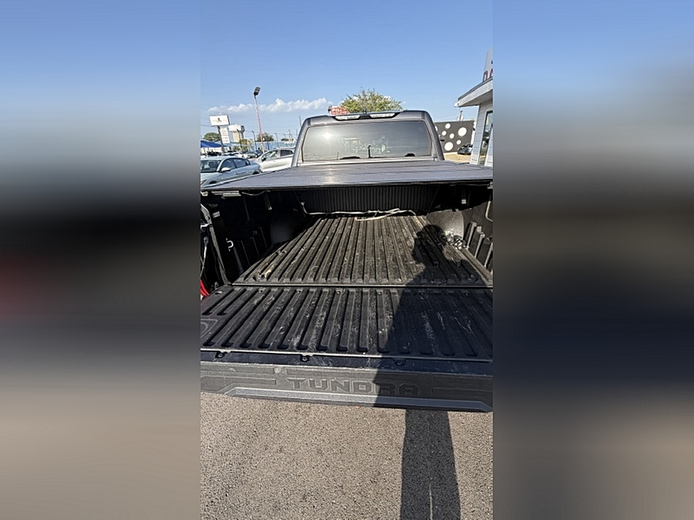 2025 Toyota Tundra SR5 - Photo 13