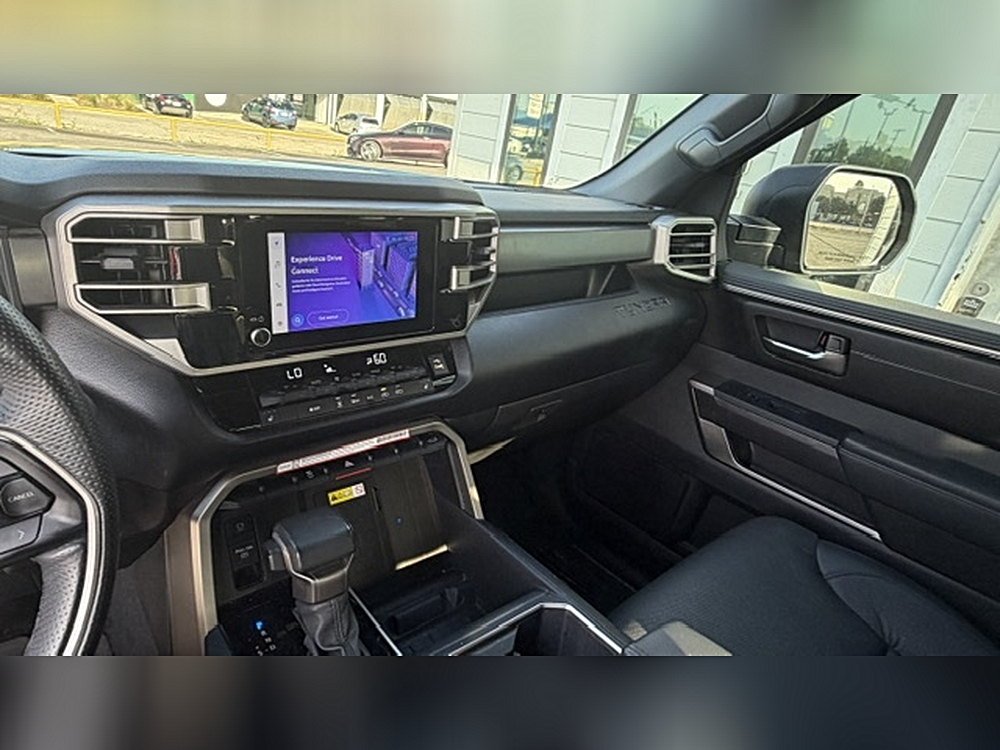 2025 Toyota Tundra SR5 - Photo 21