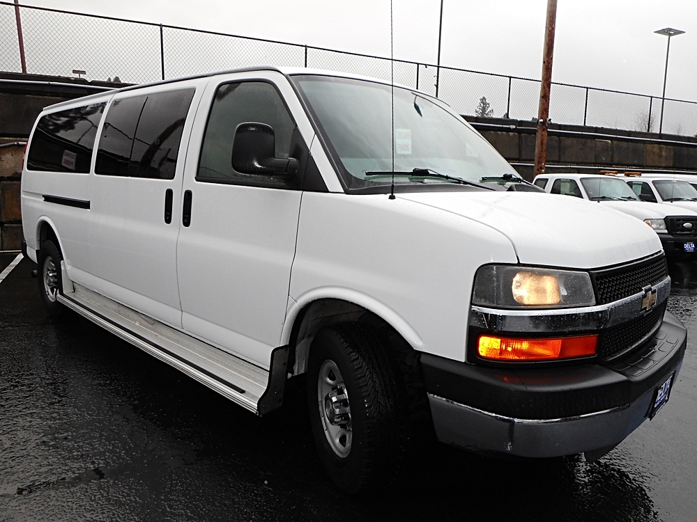 2008 Chevrolet Express Base