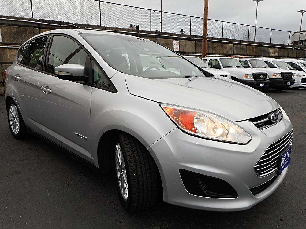 2013 Ford C-Max SE's photo