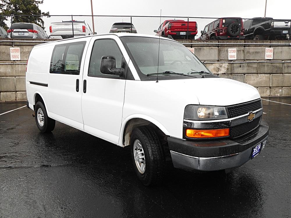 2016 Chevrolet Express 2500 Work Van HD's photo