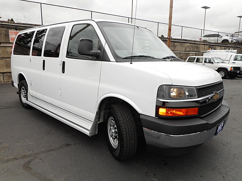 2017 Chevrolet Express Passenger