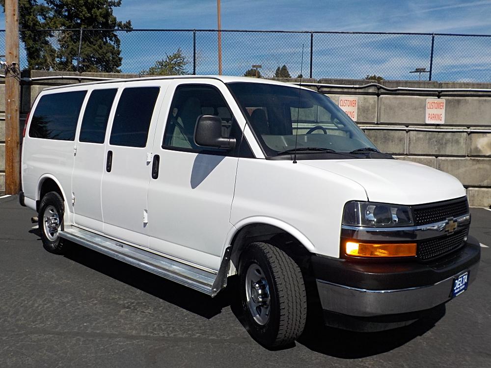 2017 Chevrolet Express Passenger