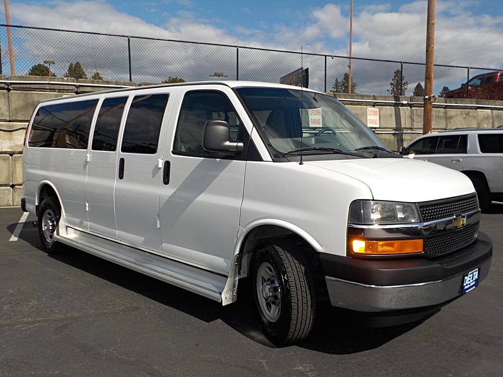 2017 Chevrolet Express Passenger