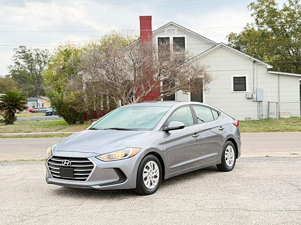 2018 Hyundai Elantra SE