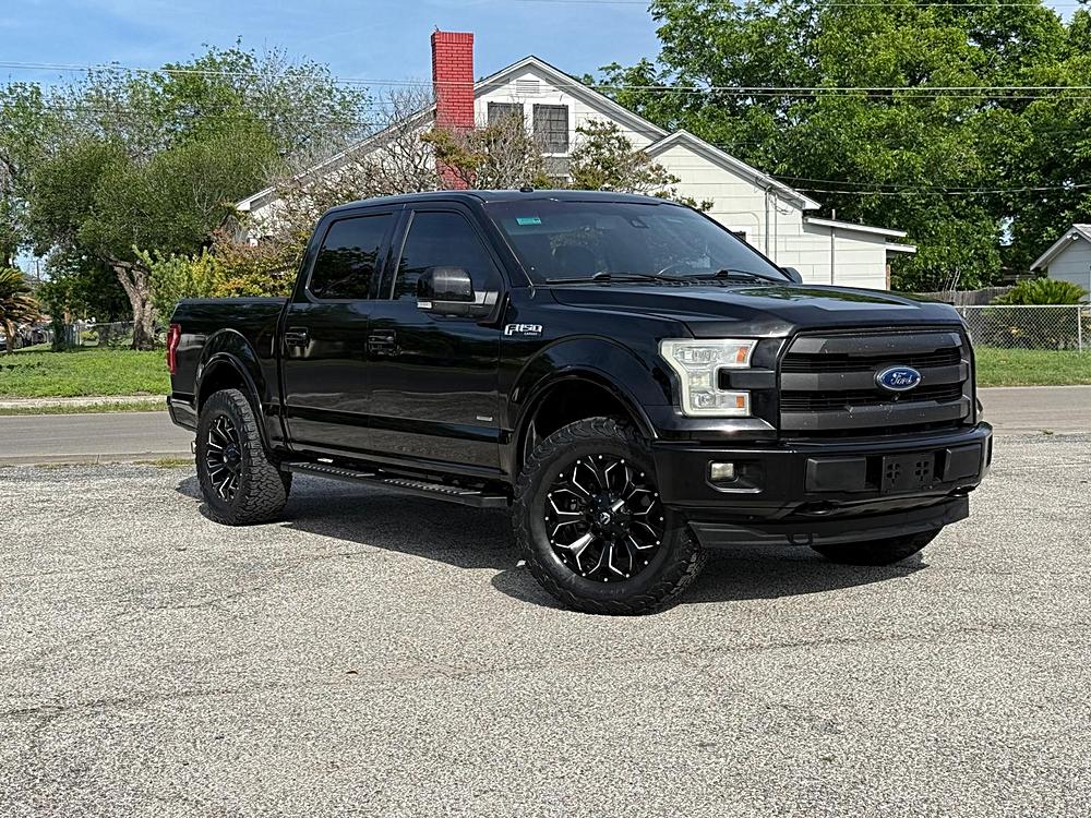2017 Ford F-150 Lariat 4x4 SuperCrew 5-1/2 Box's photo