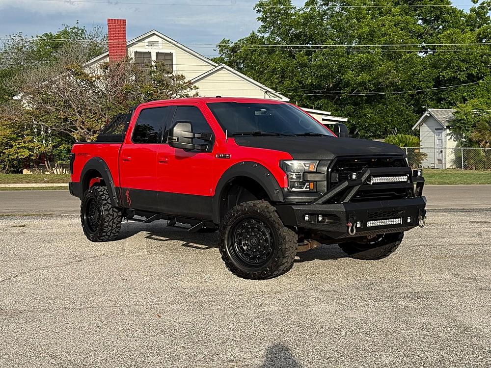 2016 Ford F-150 XLT 4x4 SuperCrew 5-1/2 Box's photo
