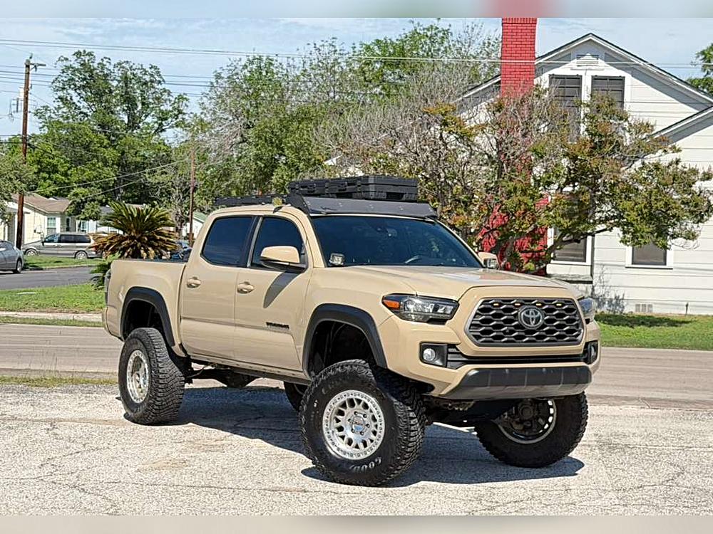 2019 Toyota Tacoma TRD Off Road Double Cab 2WD V6 Auto SB's photo