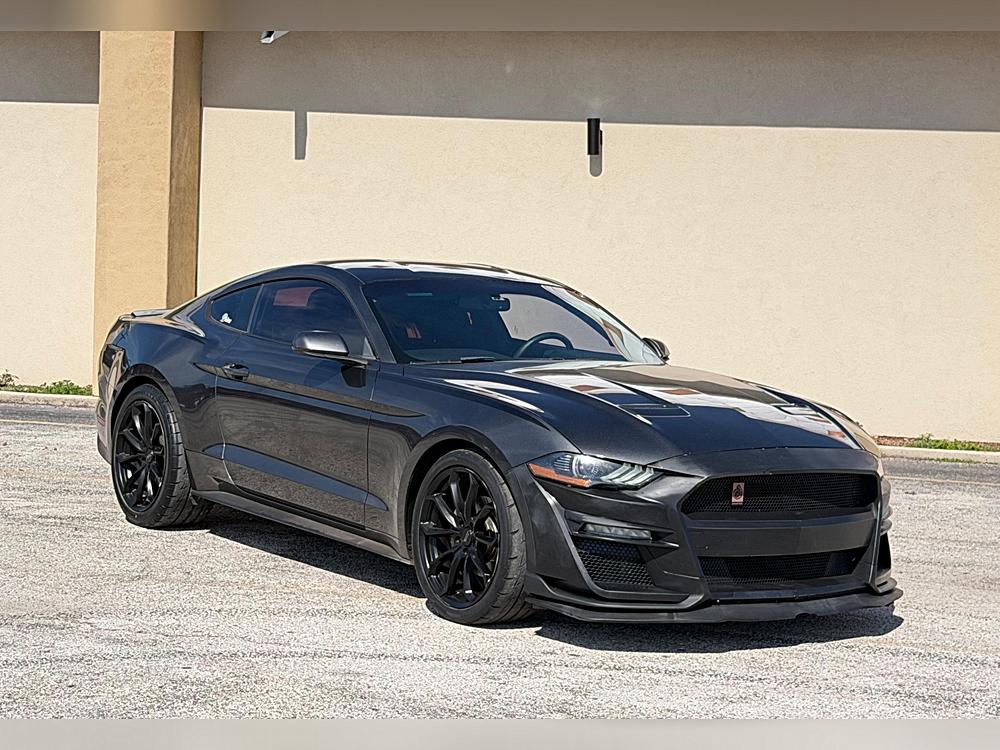 2019 Ford Mustang EcoBoost Coupe's photo
