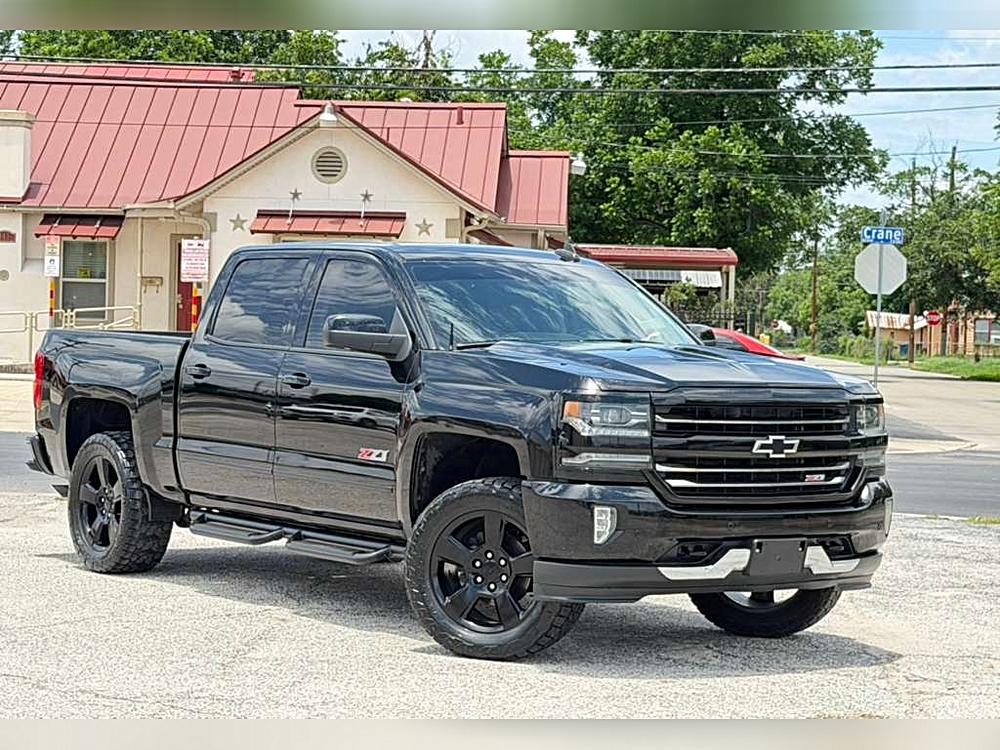 2017 Chevrolet Silverado 1500 LTZ 4X4 Crew Cab Short Box's photo