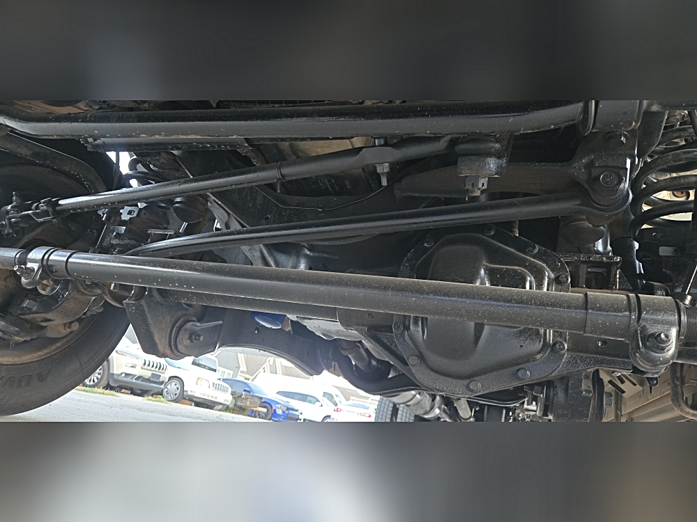 2012 Ford F-550 - Photo 30