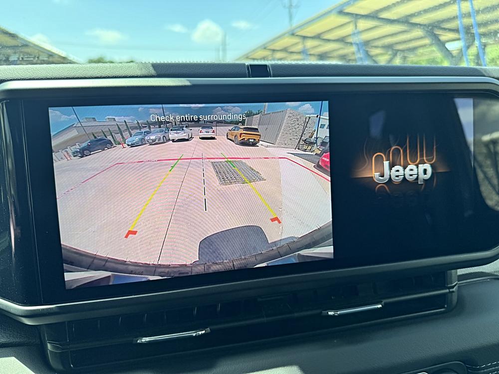 2026 Jeep Wrangler 4-Door Sahara - Photo 39