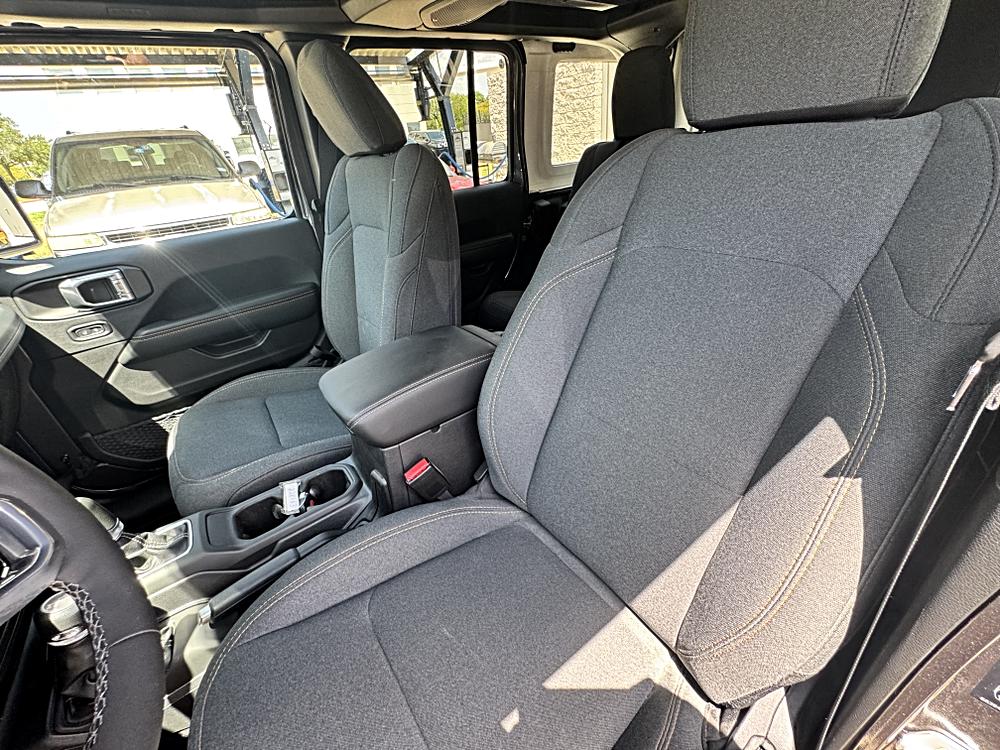 2026 Jeep Wrangler 4-Door Sahara - Photo 21