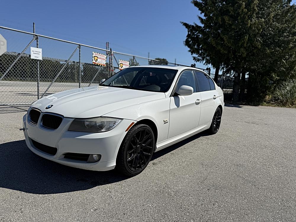 2011 BMW 328i xDrive AWD AUTOMATIC A/C MOONROOF